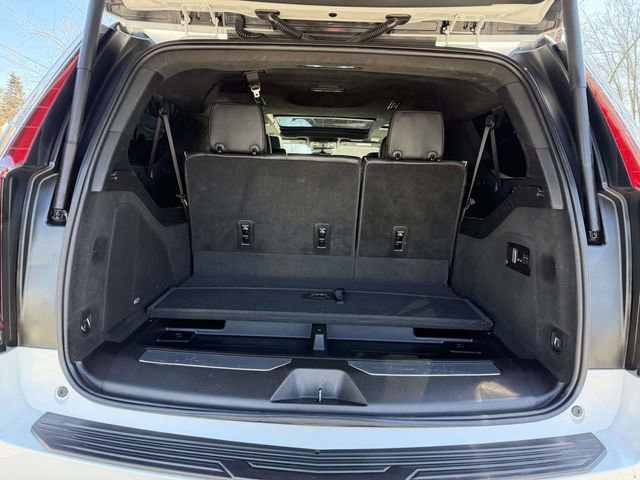 Used 2022 Cadillac Escalade ESV Sport Platinum image 8
