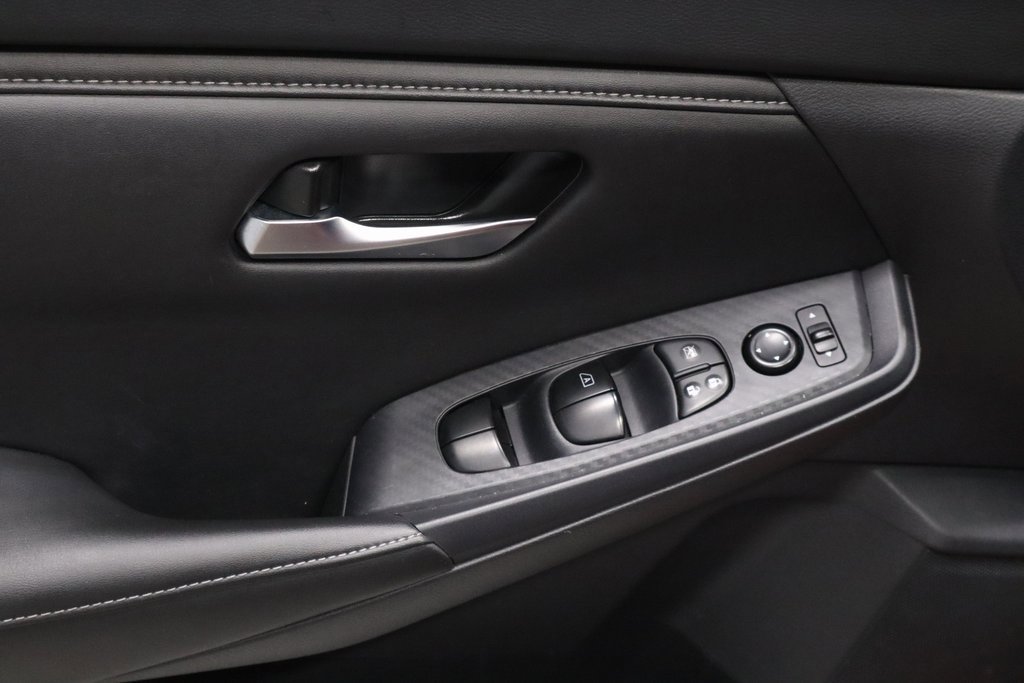 Certified 2024 Nissan Sentra SV image 23