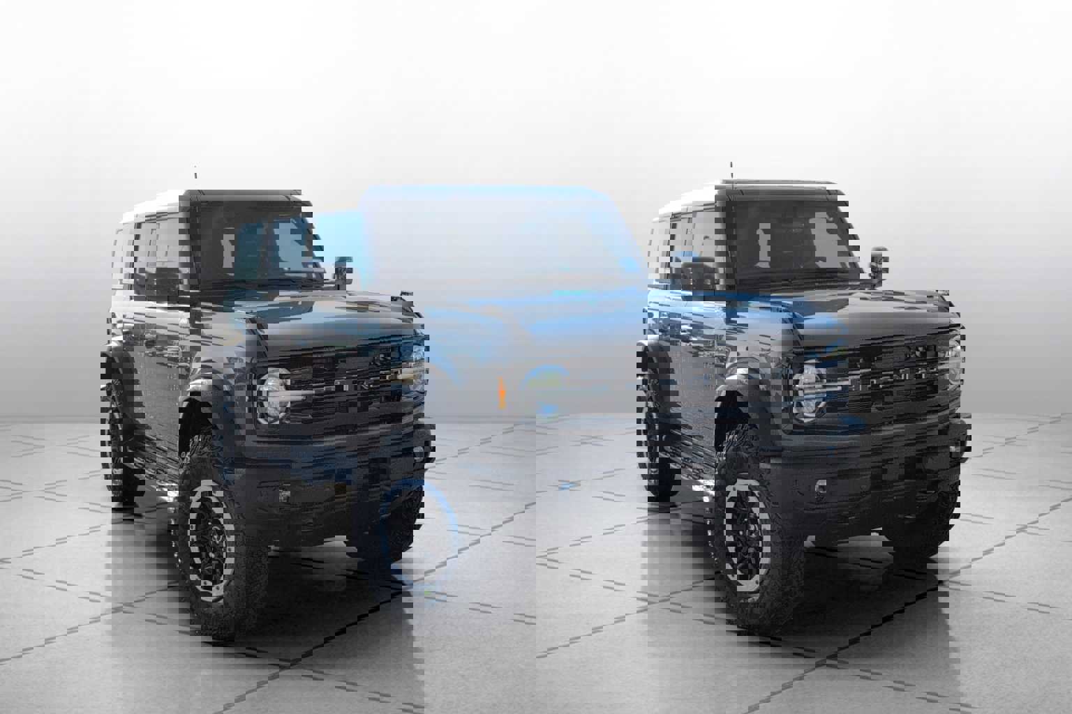 New 2026 Ford Bronco Outer Banks w/ Sasquatch Package video 2