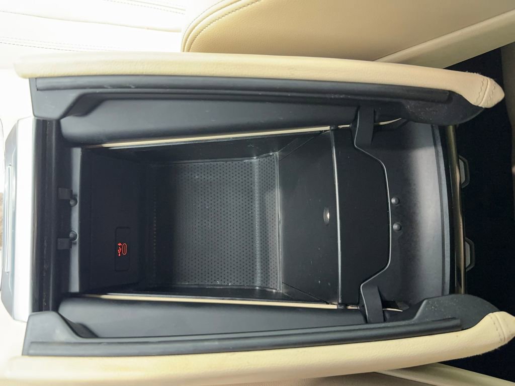 Used 2021 BMW X6 xDrive40i w/ M Sport Package image 35