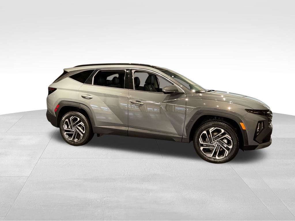 New 2026 Hyundai Tucson Limited w/ Tow & Go Package AWD/4WD image 3