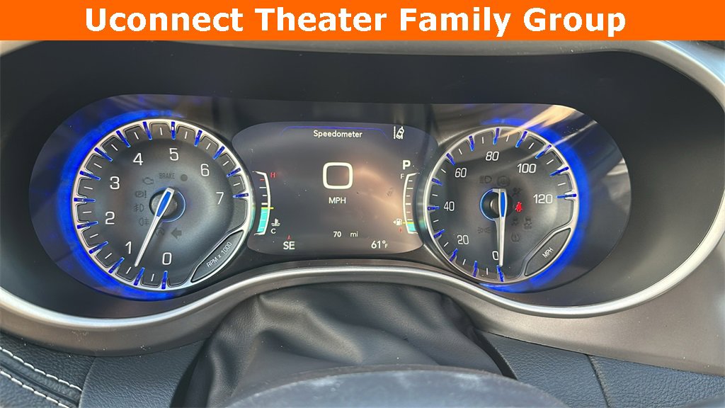 New 2026 Chrysler Pacifica Select image 18