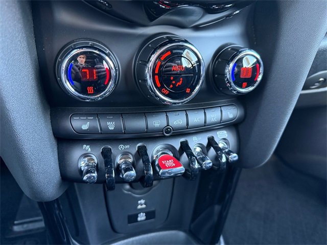 Certified 2024 MINI Cooper S image 26