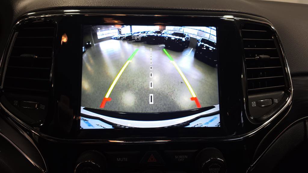 Used 2021 Jeep Grand Cherokee Limited w/ Quick Order Package 28K 80th image 17