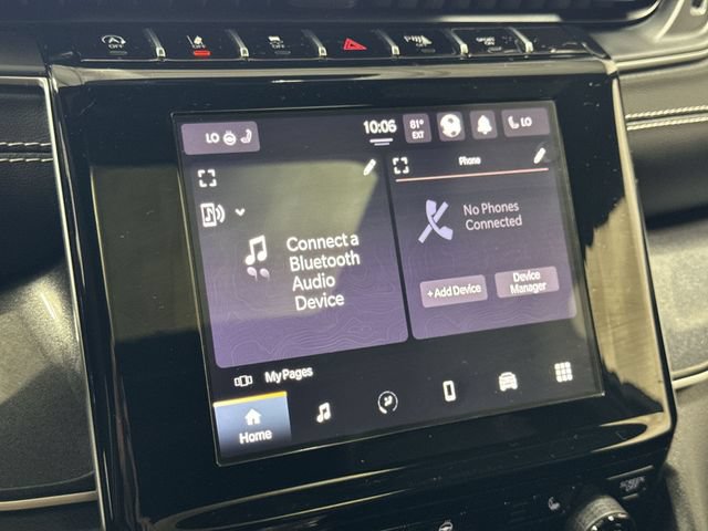 Used 2023 Jeep Grand Cherokee Altitude AWD/4WD image 18