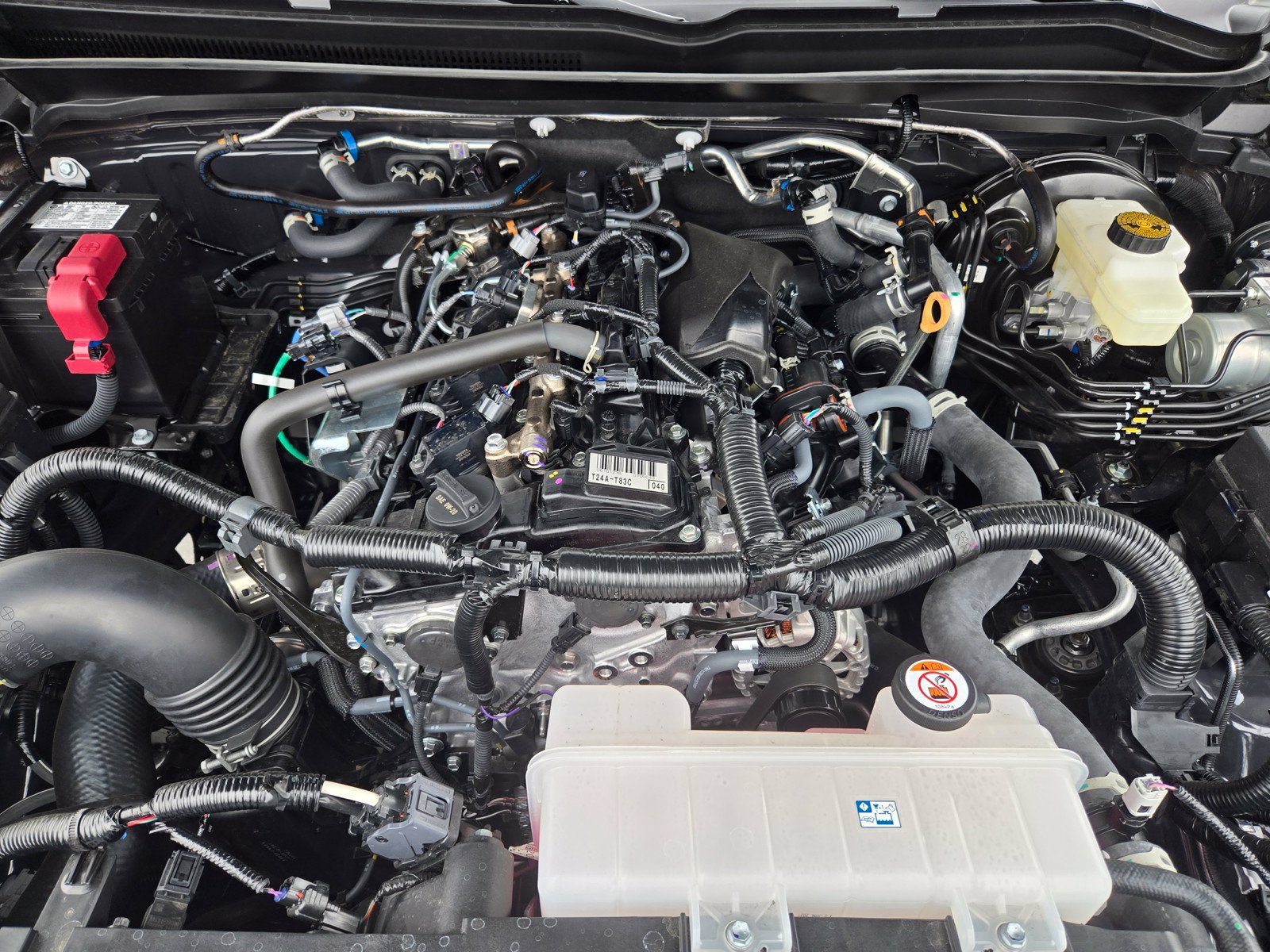 Certified 2026 Toyota Tacoma SR5 AWD/4WD image 24