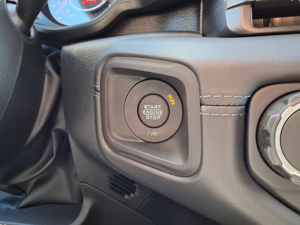 New 2026 Jeep Gladiator Rubicon AWD/4WD image 8