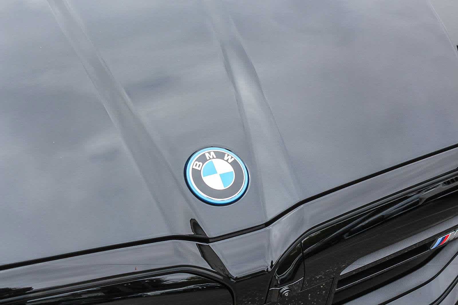 New 2026 BMW i5 M60 w/ Premium Package AWD/4WD image 11