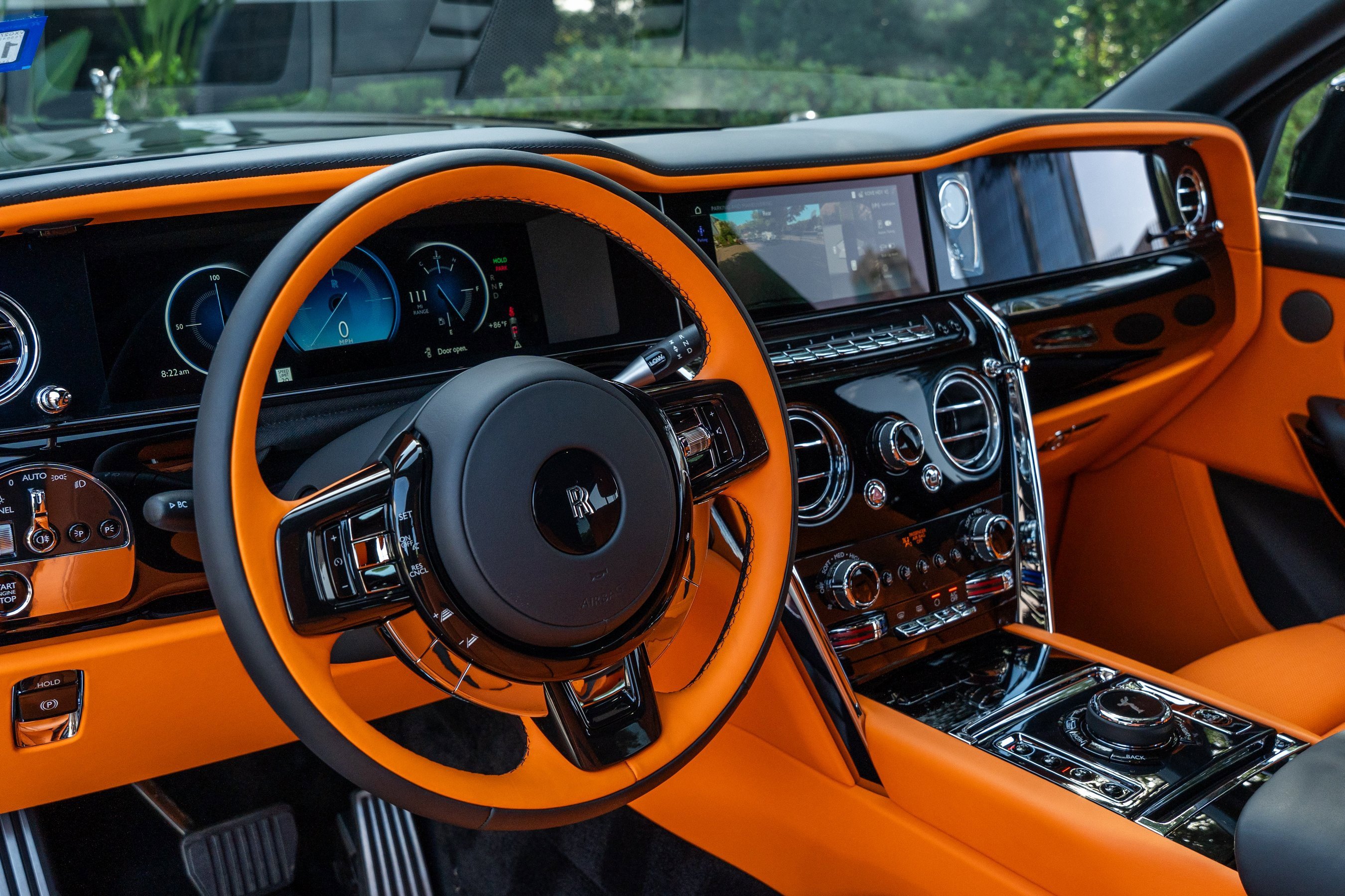 Used 2025 Rolls-Royce Cullinan image 26