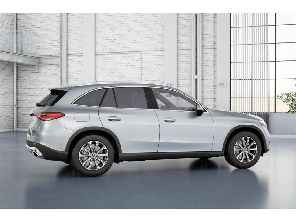 New 2025 Mercedes-Benz GLC 300 4MATIC image 18
