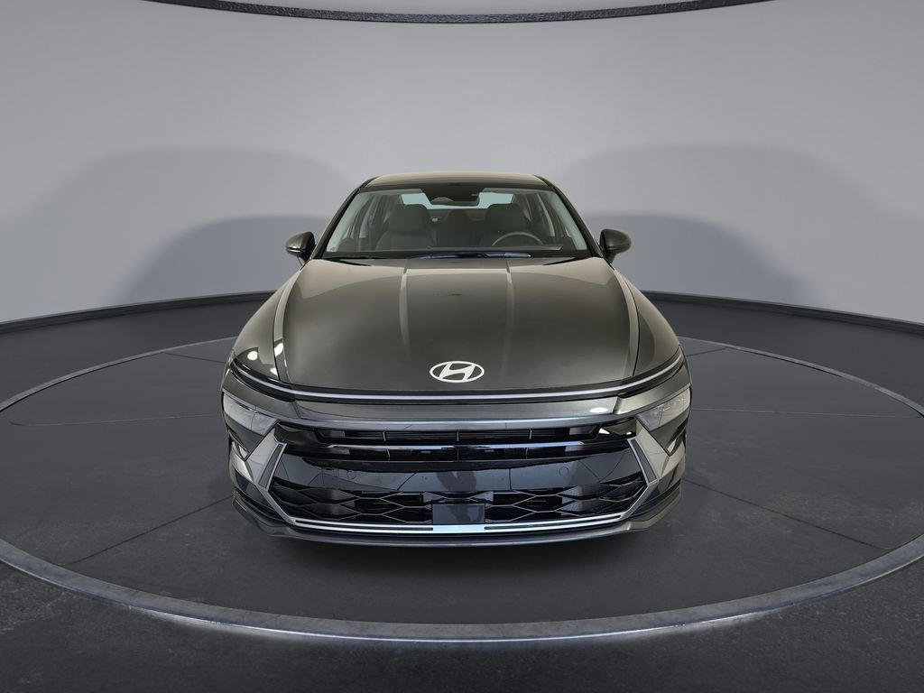 New 2026 Hyundai Sonata SE FWD image 3