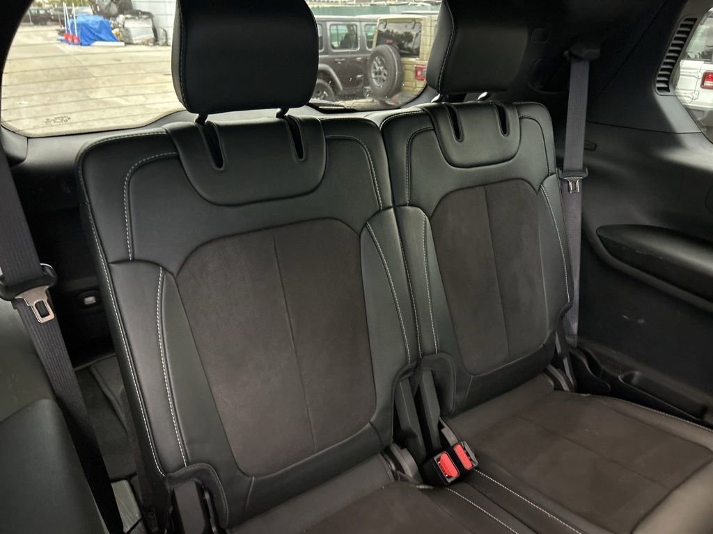 Used 2024 Jeep Grand Cherokee L Altitude AWD/4WD image 29