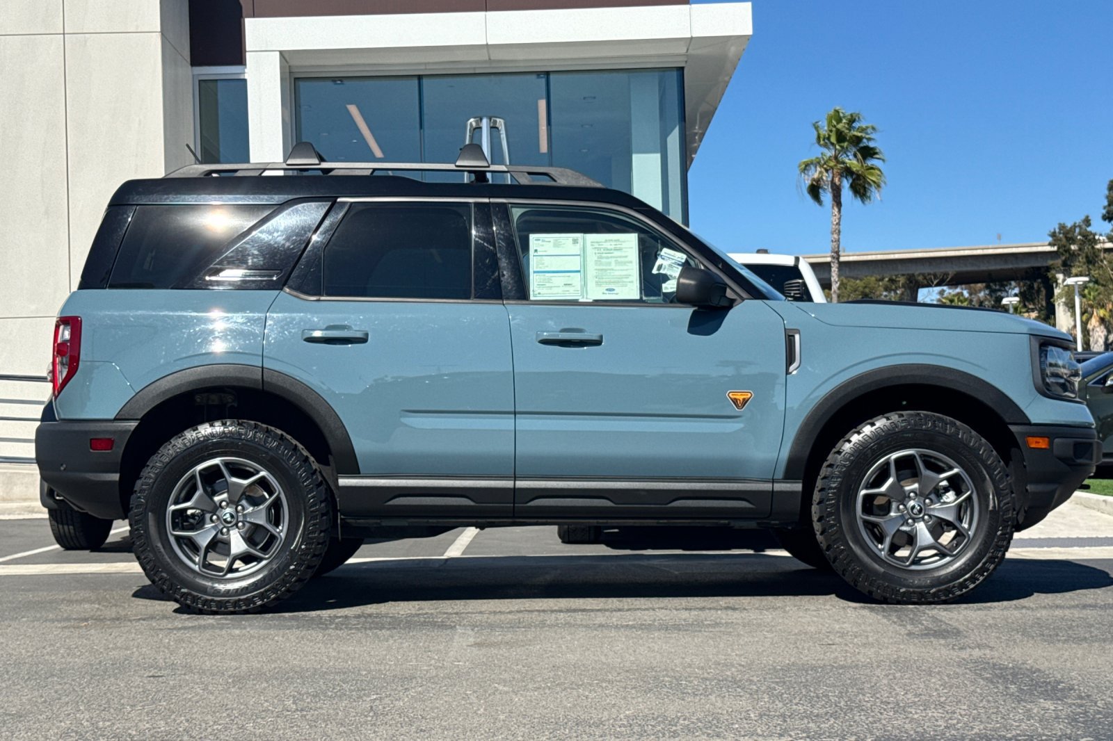Certified 2021 Ford Bronco Sport Badlands w/ Badlands Package AWD/4WD image 2