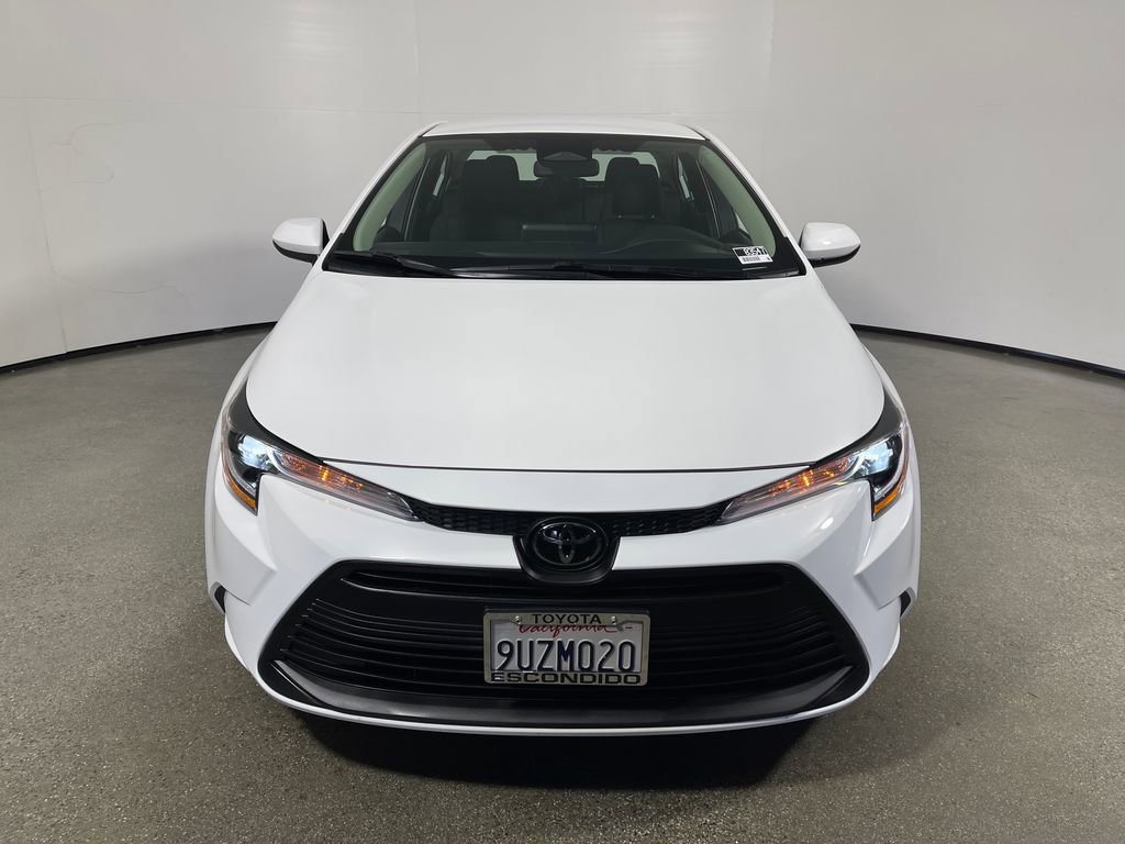 Certified 2025 Toyota Corolla LE FWD image 8