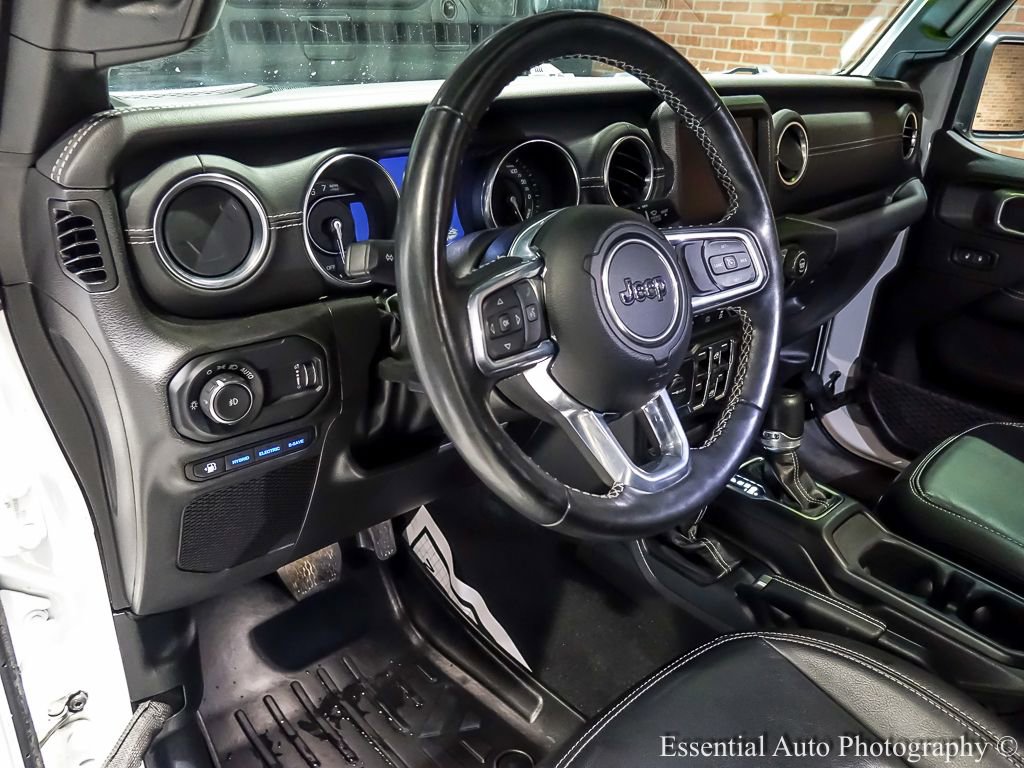 Used 2023 Jeep Wrangler Unlimited Sahara w/ Cold Weather Group image 13