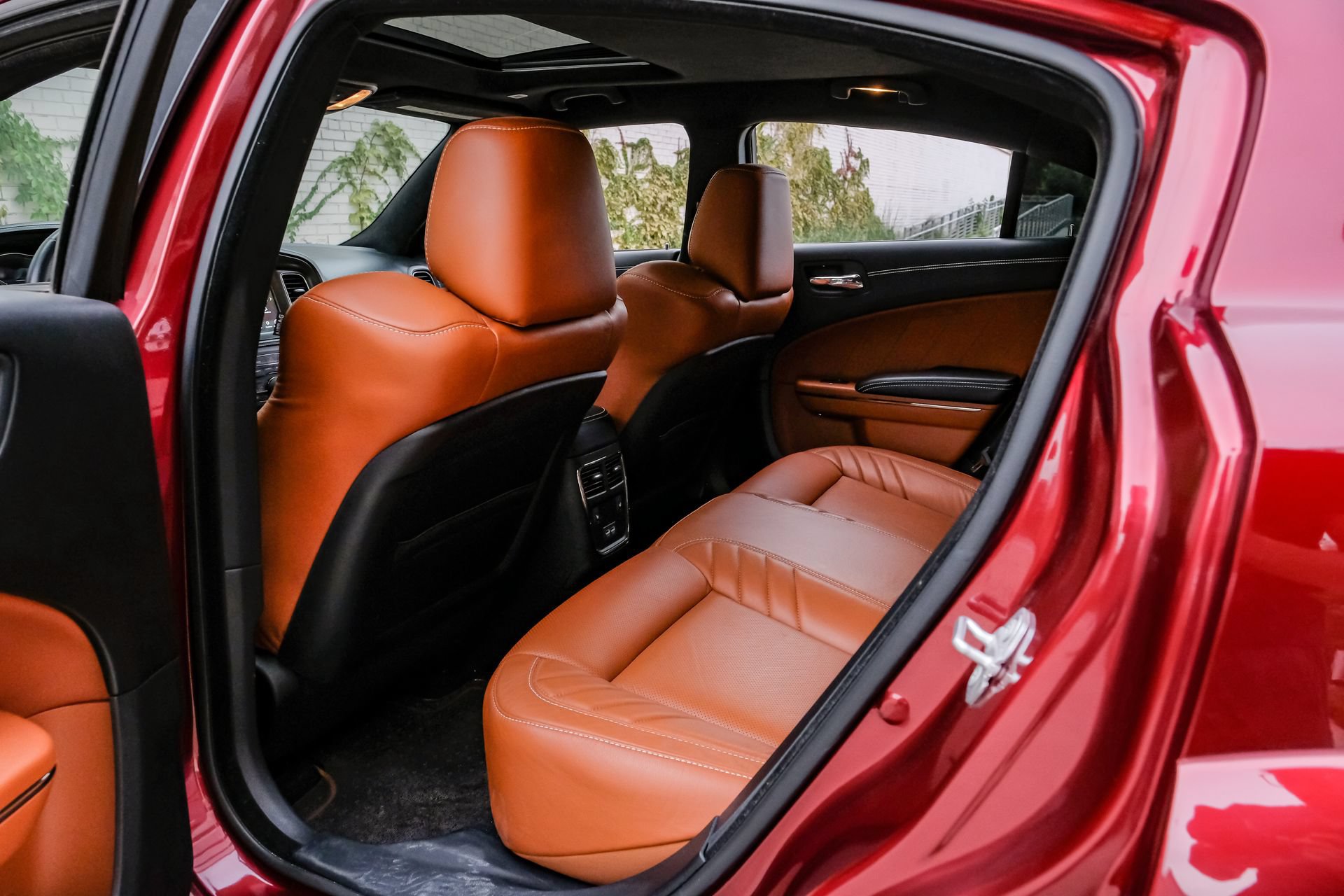 Used 2021 Dodge Charger SRT Hellcat w/ Carbon/Suede Interior Package RWD image 42