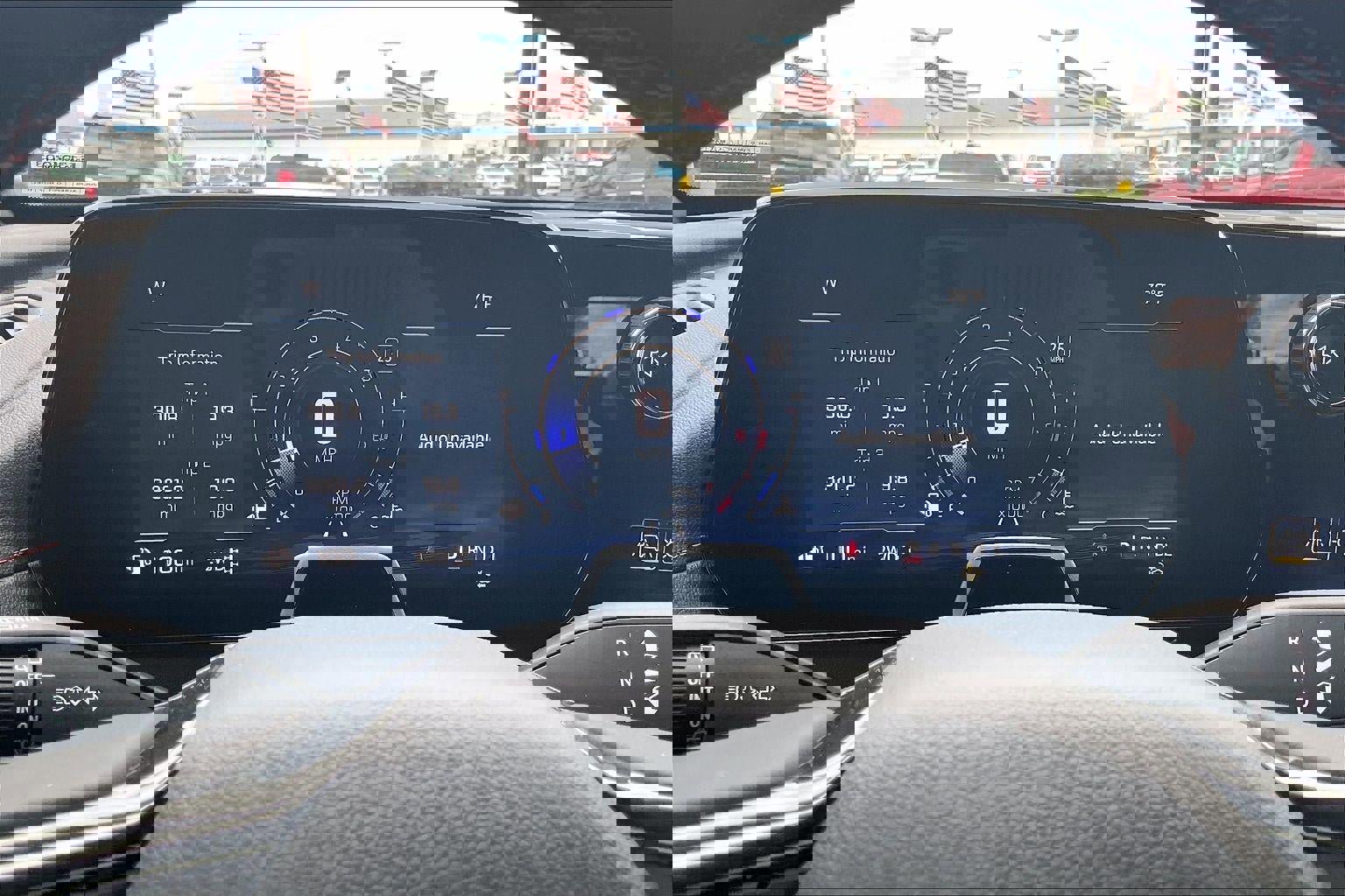 Used 2024 Chevrolet Traverse RS image 21