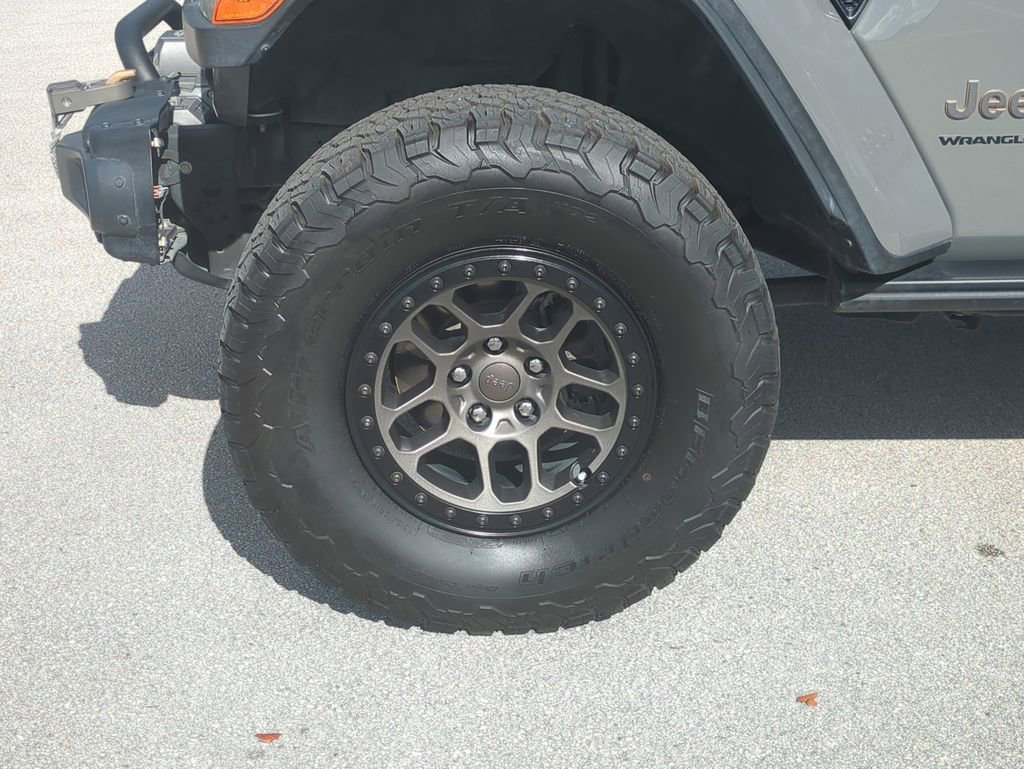 Used 2023 Jeep Wrangler Unlimited Rubicon 392 w/ Xtreme Recon 35" Tire Package image 12