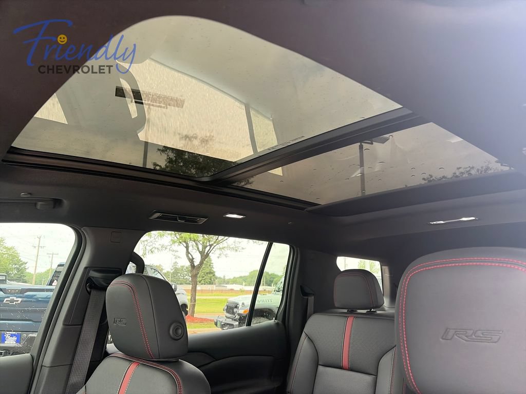 Certified 2024 Chevrolet Traverse RS AWD/4WD image 31
