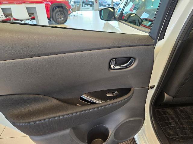 Certified 2023 Nissan Leaf S image 26