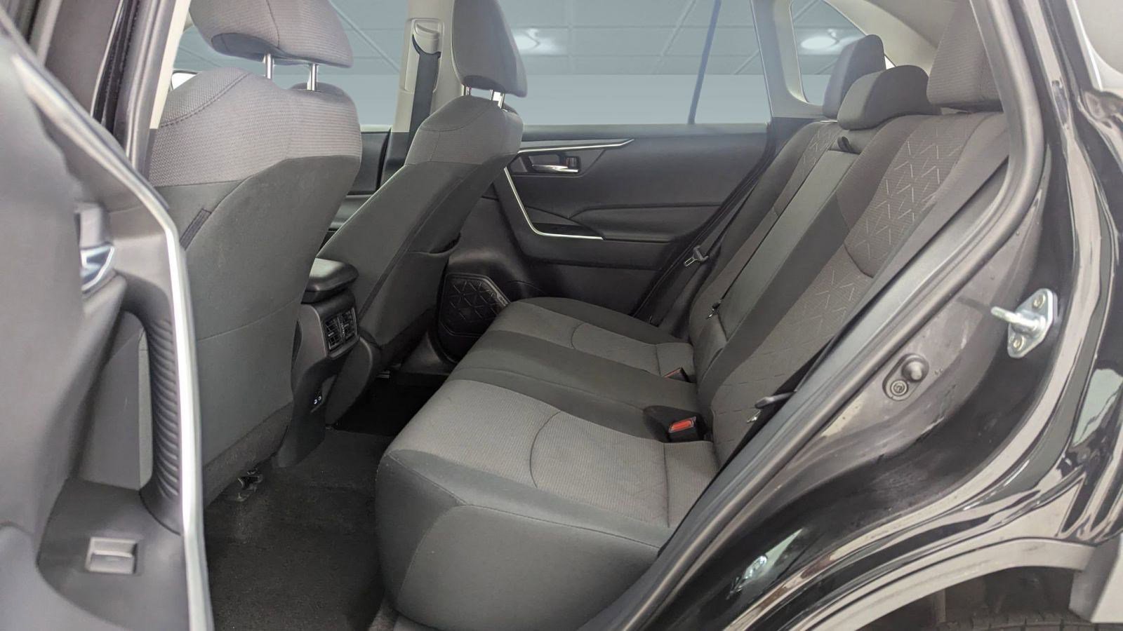 Used 2024 Toyota RAV4 XLE image 14