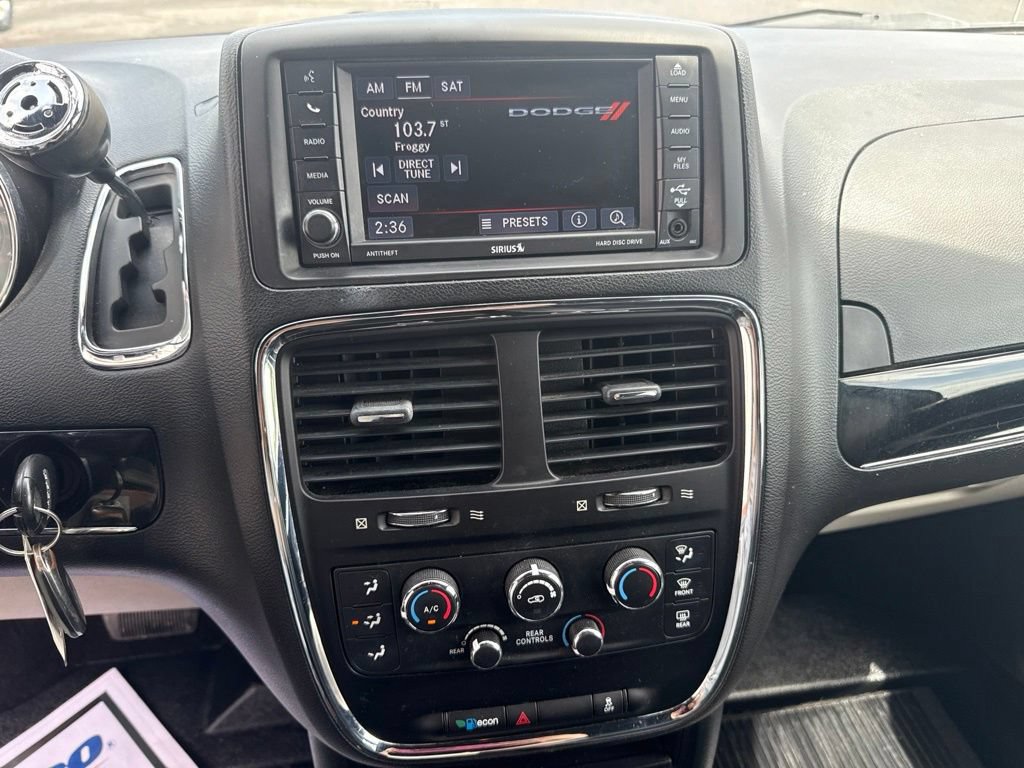 Used 2017 Dodge Grand Caravan SXT FWD image 20
