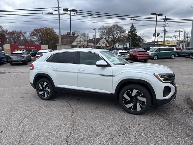 New 2026 Volkswagen Atlas Cross Sport SEL image 4