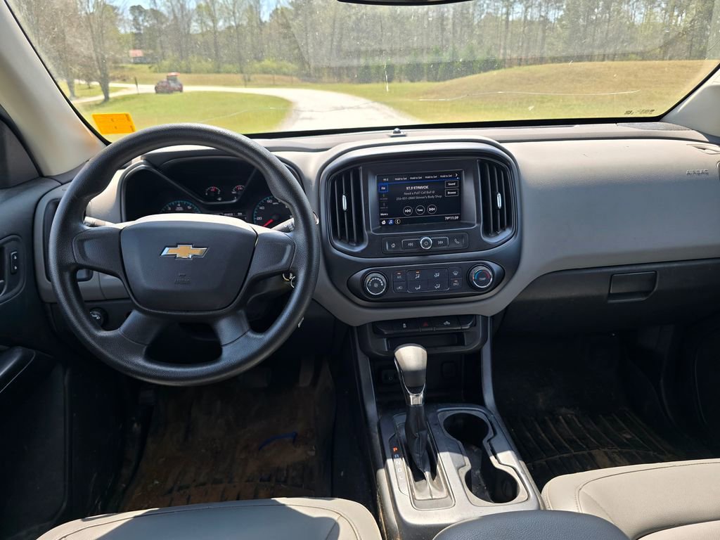 Used 2022 Chevrolet Colorado W/T image 16