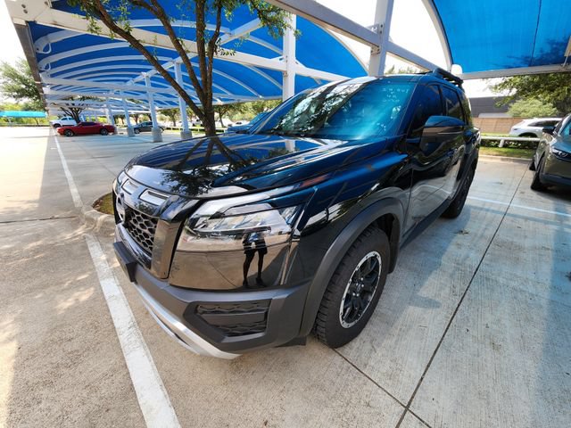 Used 2025 Nissan Pathfinder Rock Creek AWD/4WD image 3