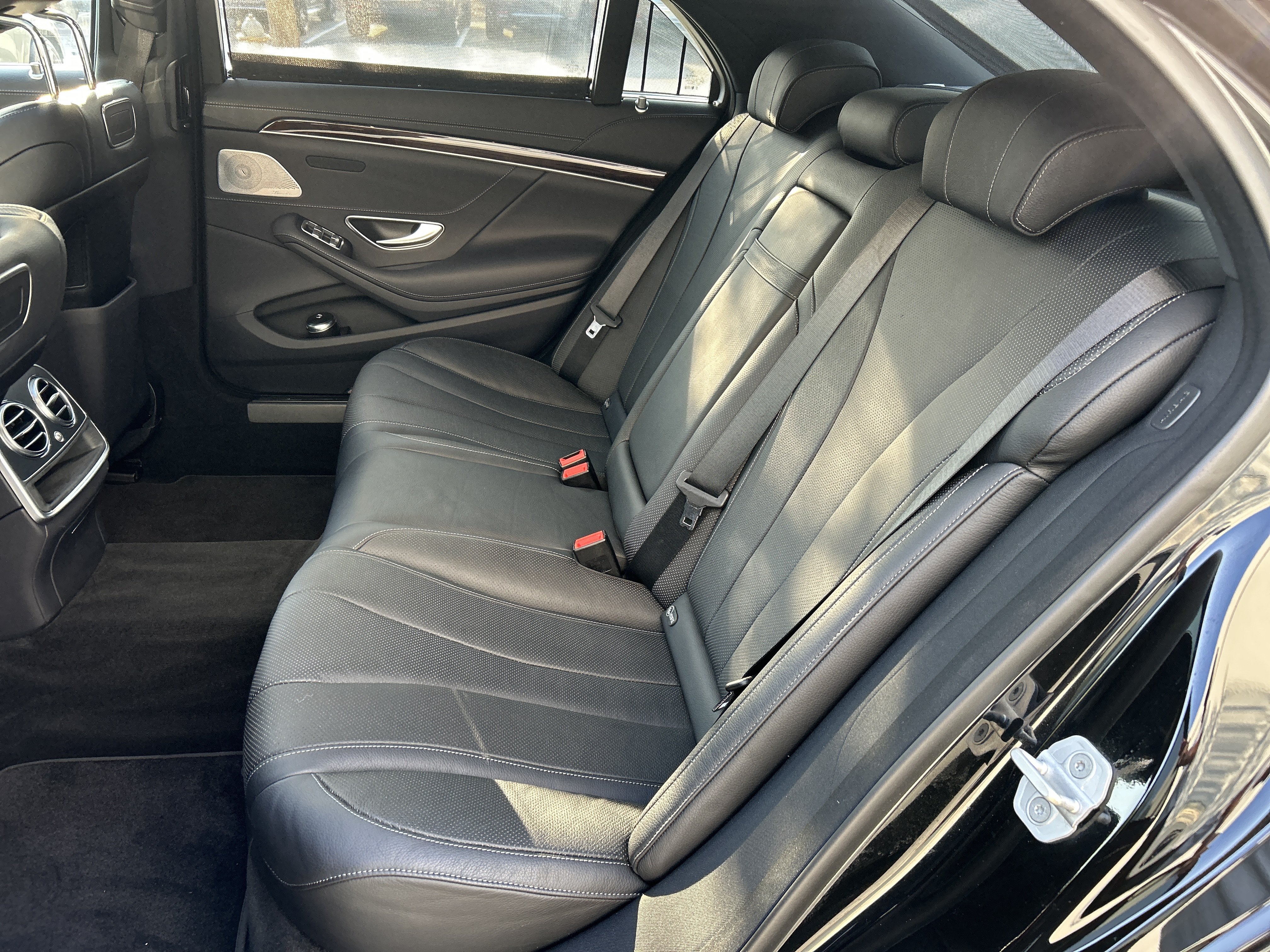 Certified 2018 Mercedes-Benz S 450 4MATIC Sedan image 38