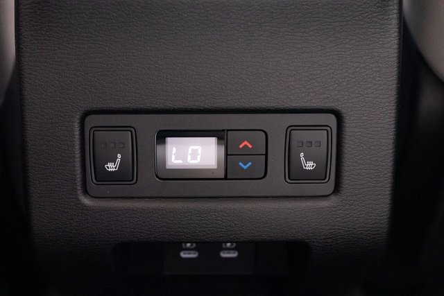 New 2025 Mitsubishi Outlander AWD image 9