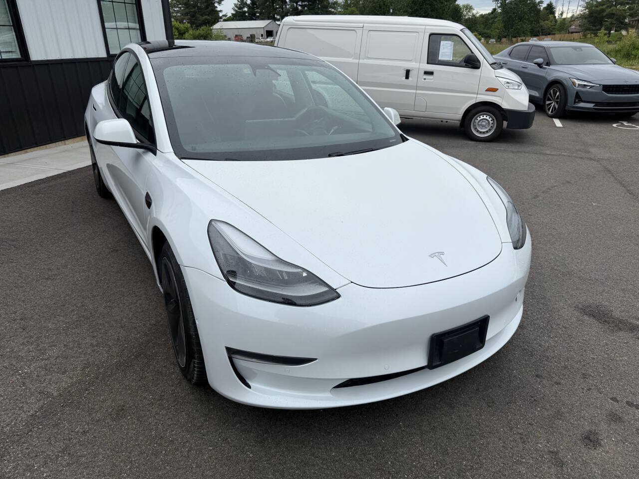 Used 2021 Tesla Model 3 Standard Range Plus RWD image 5