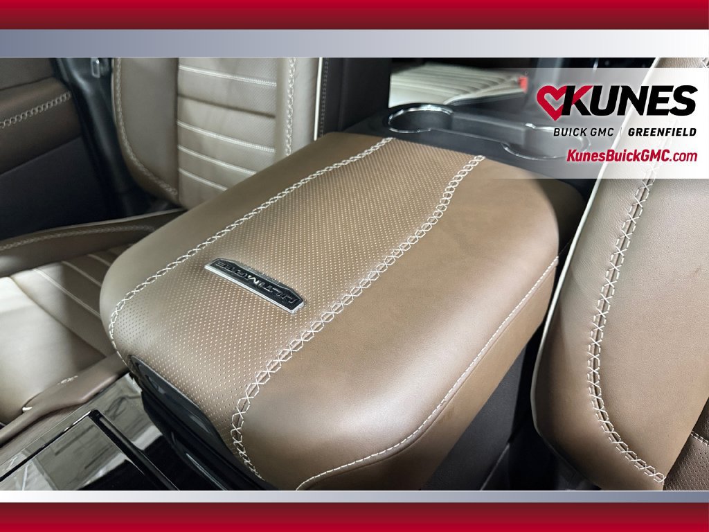 New 2026 GMC Yukon Denali Ultimate w/ LPO, Floor Liner Package AWD/4WD image 29
