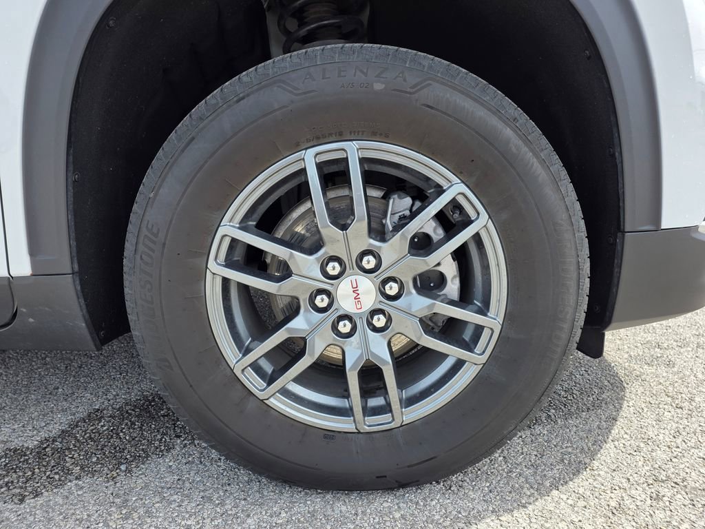 Used 2025 GMC Acadia Elevation image 31