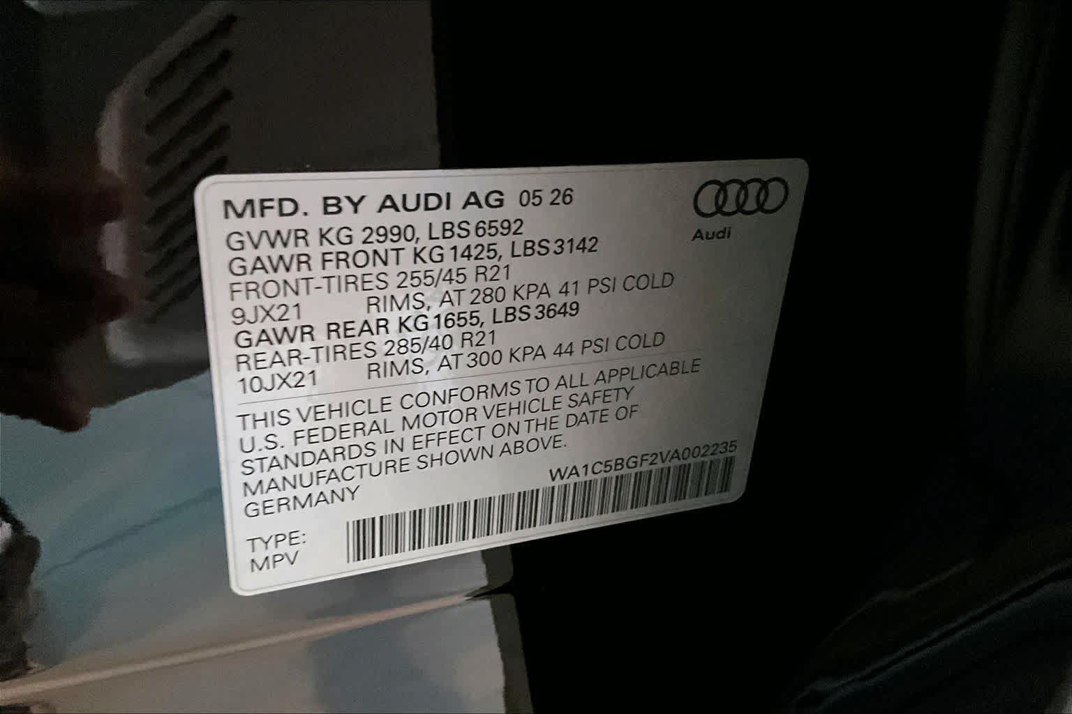 New 2027 Audi SQ6 e-tron Prestige AWD/4WD image 17