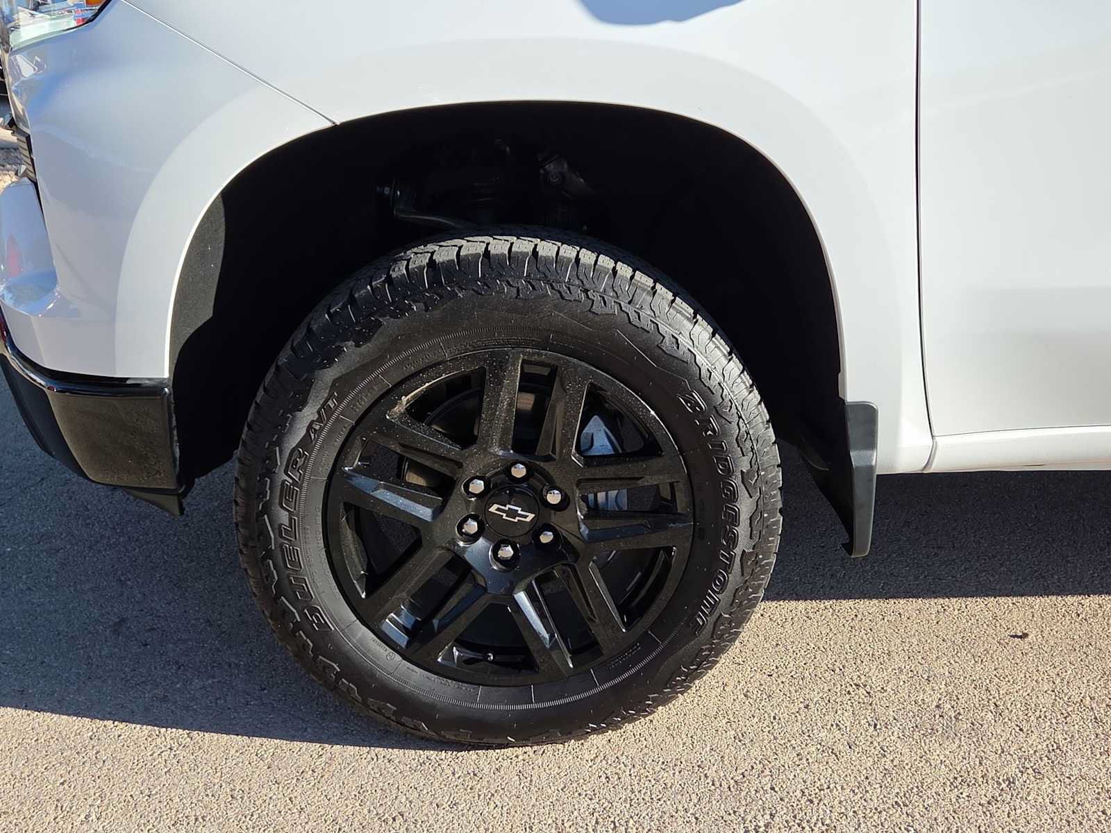 Used 2026 Chevrolet Silverado 1500 LT Trail Boss w/ Safety Package AWD/4WD image 12