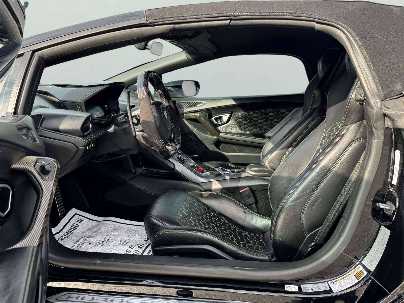 Used 2018 Lamborghini Huracan LP 580-2 RWD image 39
