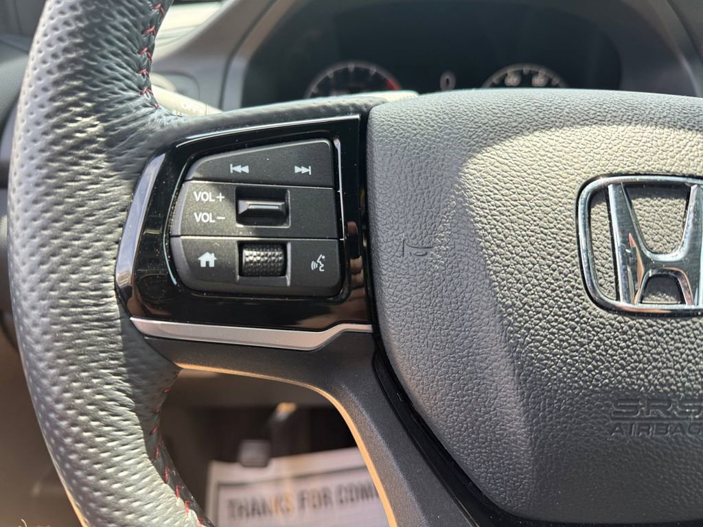 Used 2025 Honda Ridgeline Black Edition image 25