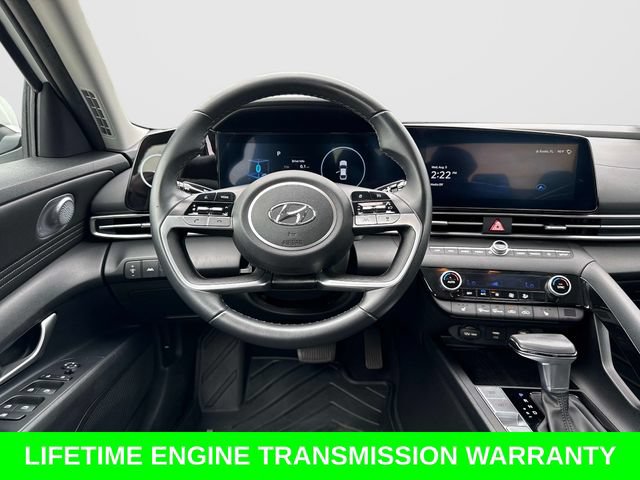Used 2023 Hyundai Elantra SEL w/ Convenience Package FWD image 16