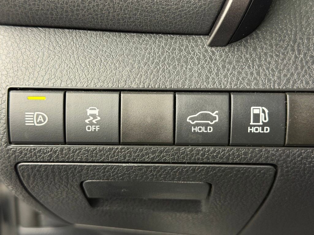 Certified 2022 Toyota Camry SE image 27