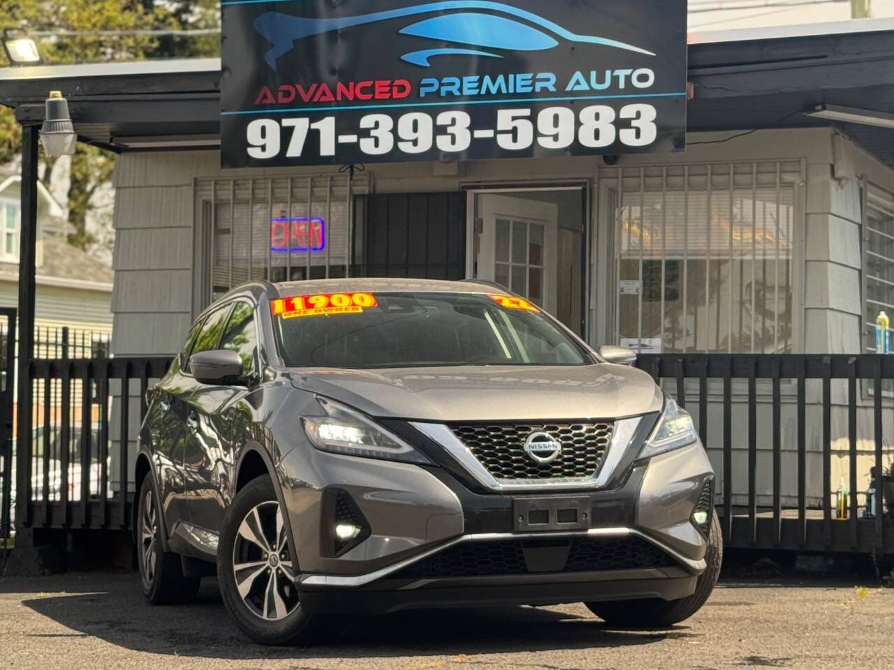 Used 2022 Nissan Murano SV AWD/4WD image 1