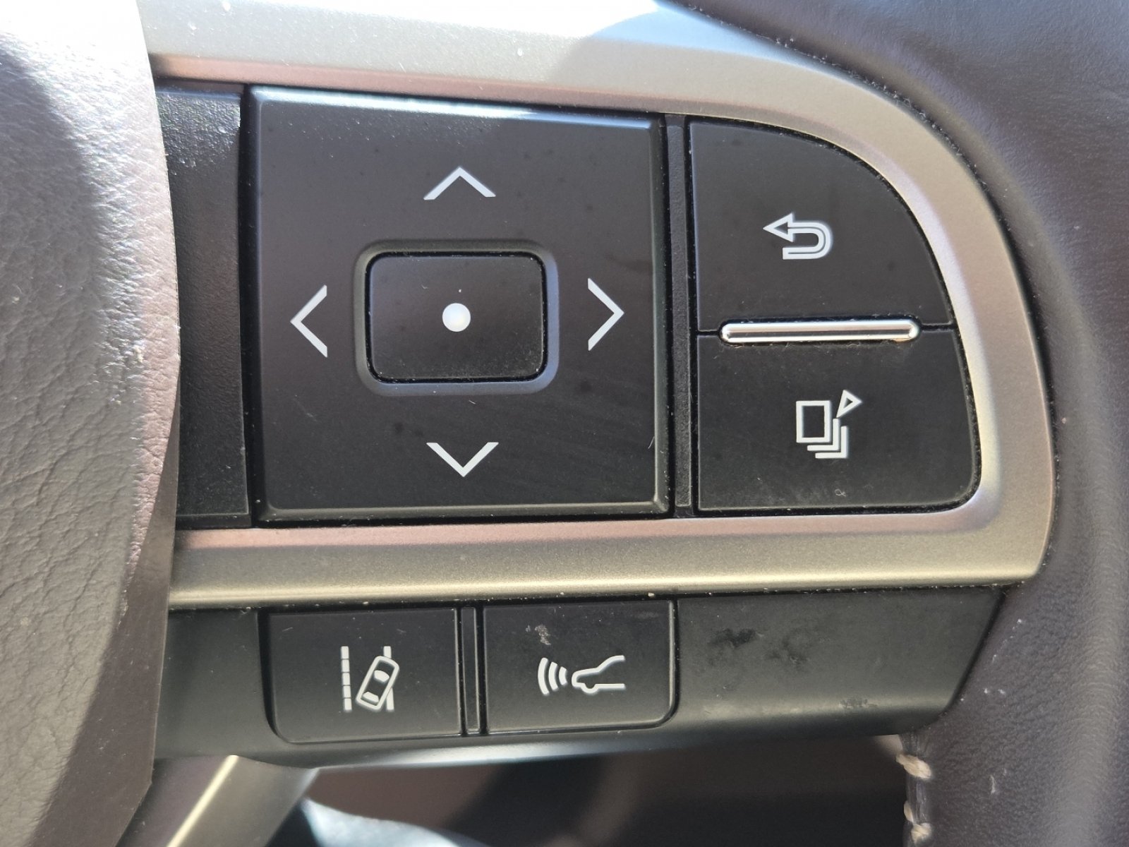 Used 2019 Lexus RX 350 AWD w/ Navigation Package image 13
