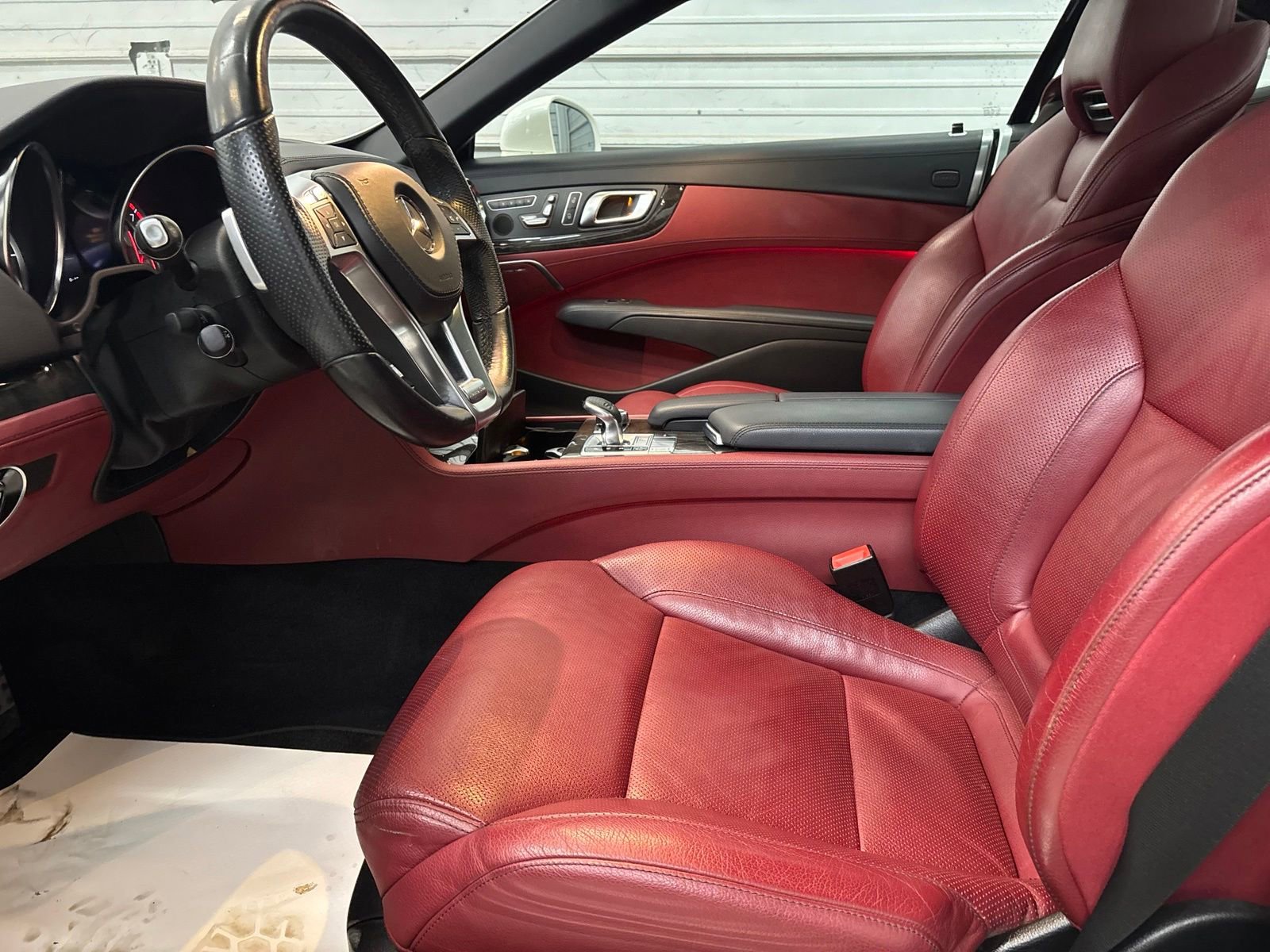 Used 2014 Mercedes-Benz SL 550 image 15