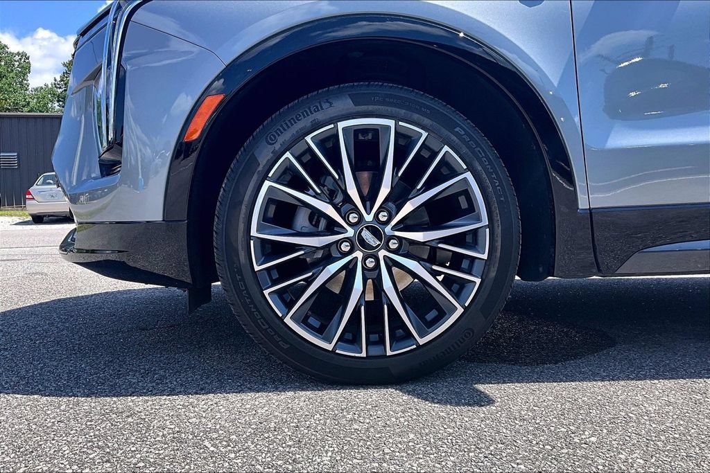 Used 2024 Cadillac XT4 Sport AWD/4WD image 34