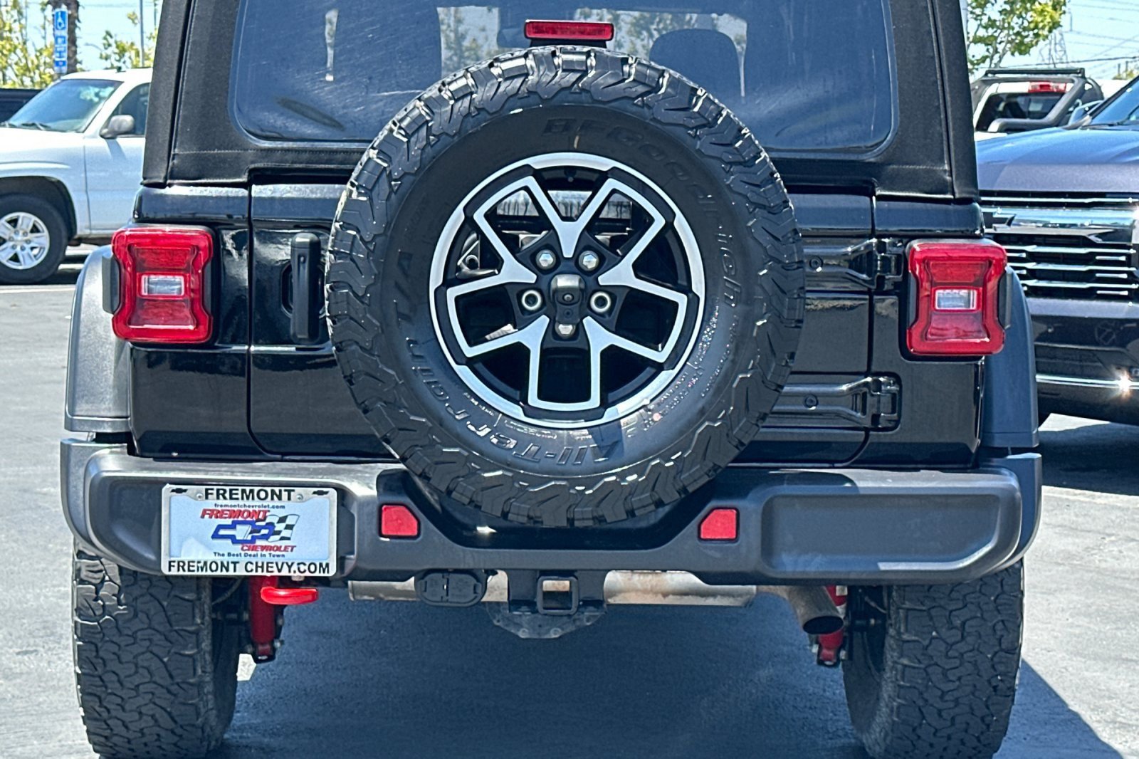 Used 2024 Jeep Wrangler Rubicon w/ Convenience Group image 50