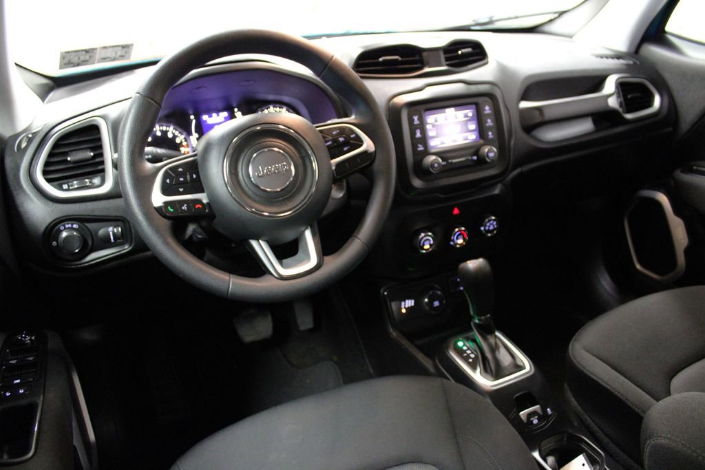 Used 2020 Jeep Renegade Sport w/ Sport Appearance Group image 13