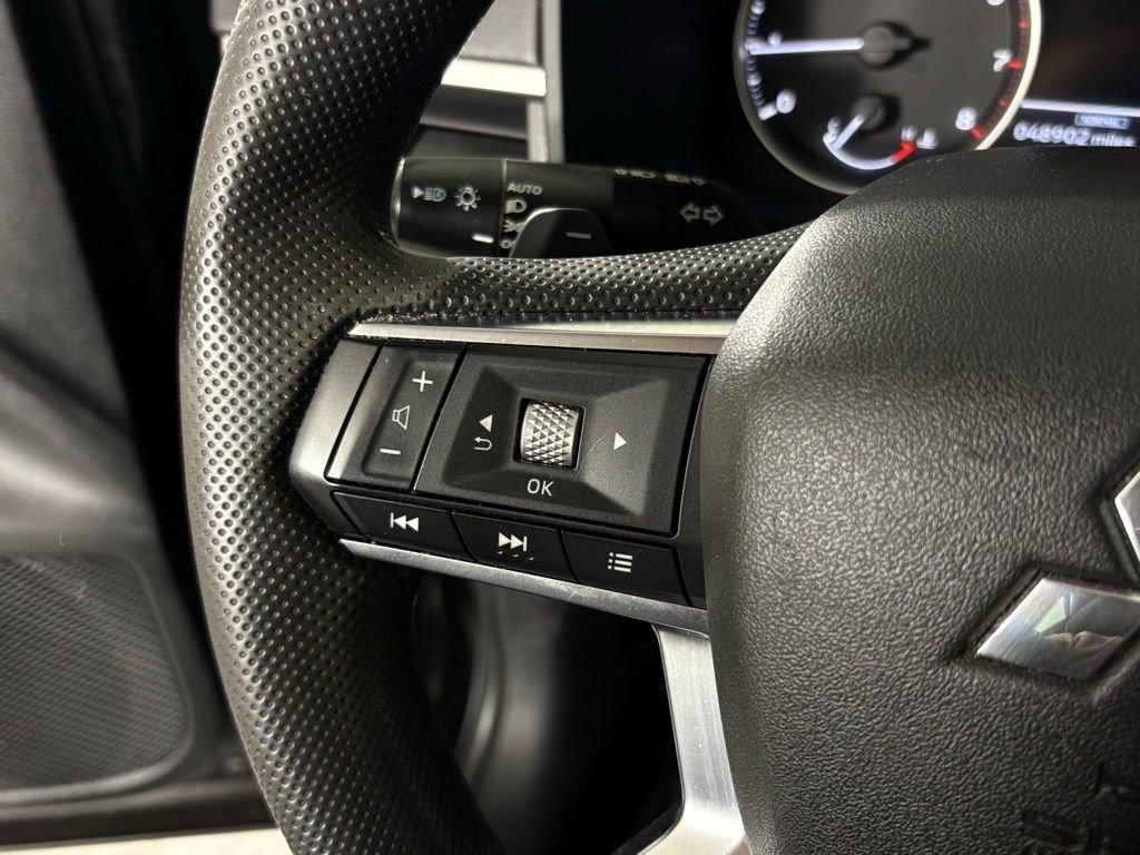 Used 2022 Mitsubishi Outlander ES image 19