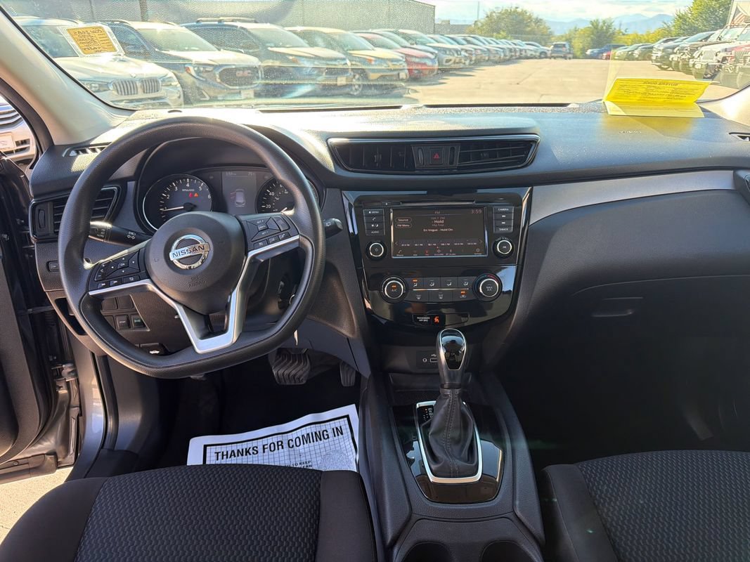 Used 2020 Nissan Rogue Sport S FWD image 11