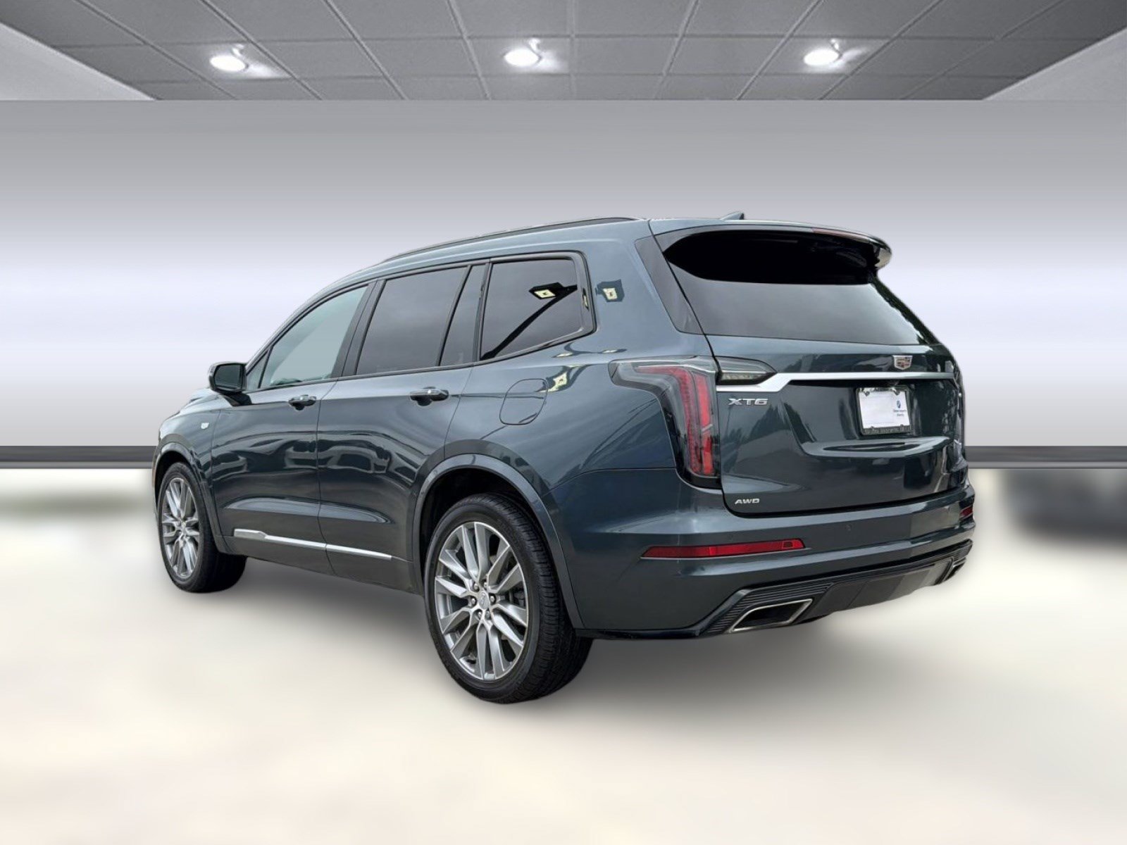 Used 2020 Cadillac XT6 Sport AWD/4WD image 2