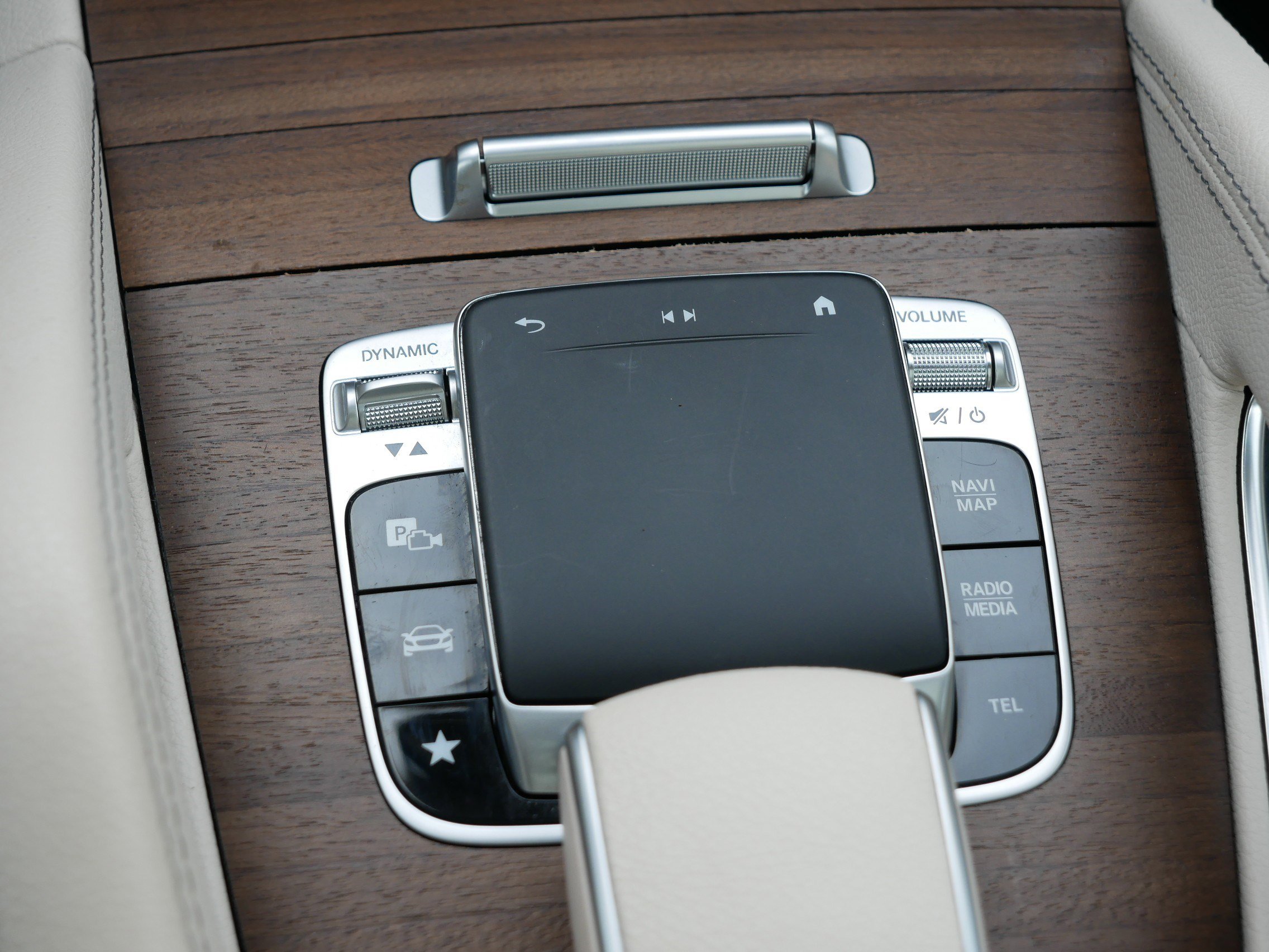 Used 2020 Mercedes-Benz GLE 350 4MATIC image 28